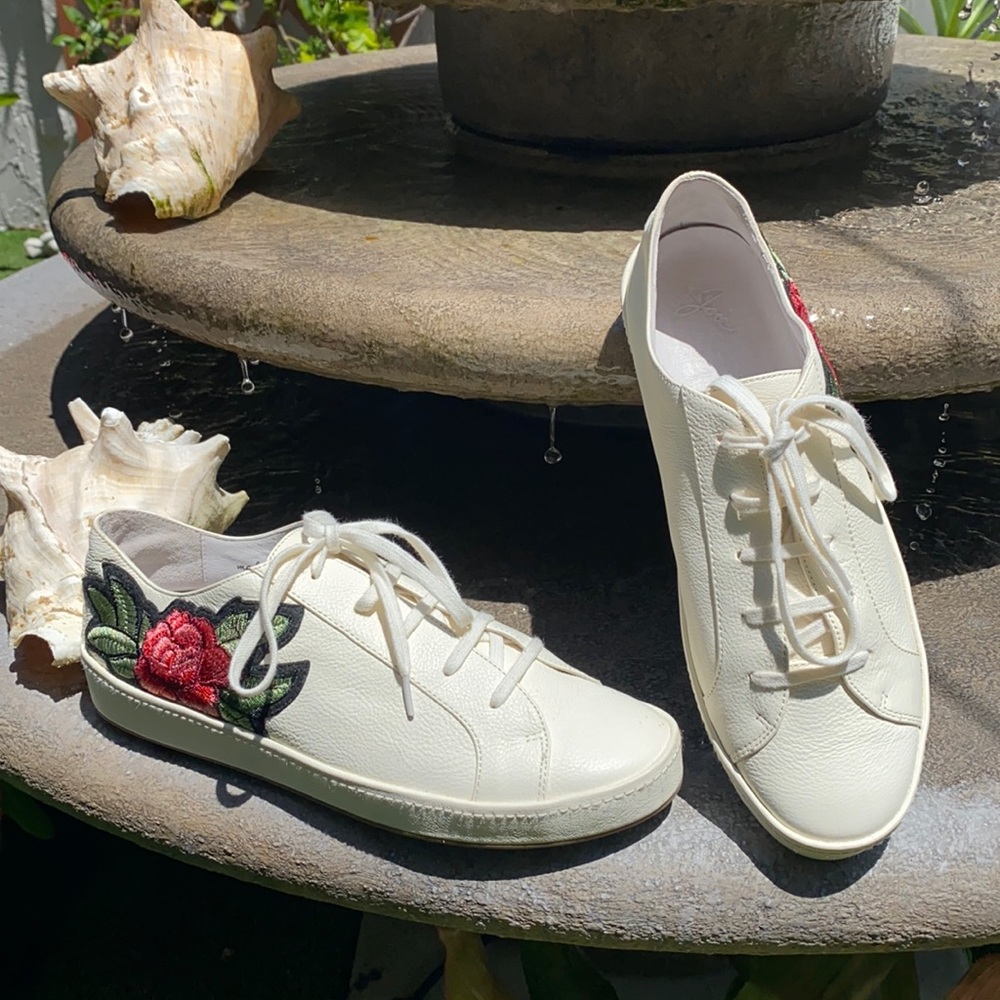 Joie lace up sneakers with rose applique